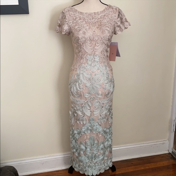 BHLDN Dresses & Skirts - BHLDN JS Collection Cream and mint green midi dress